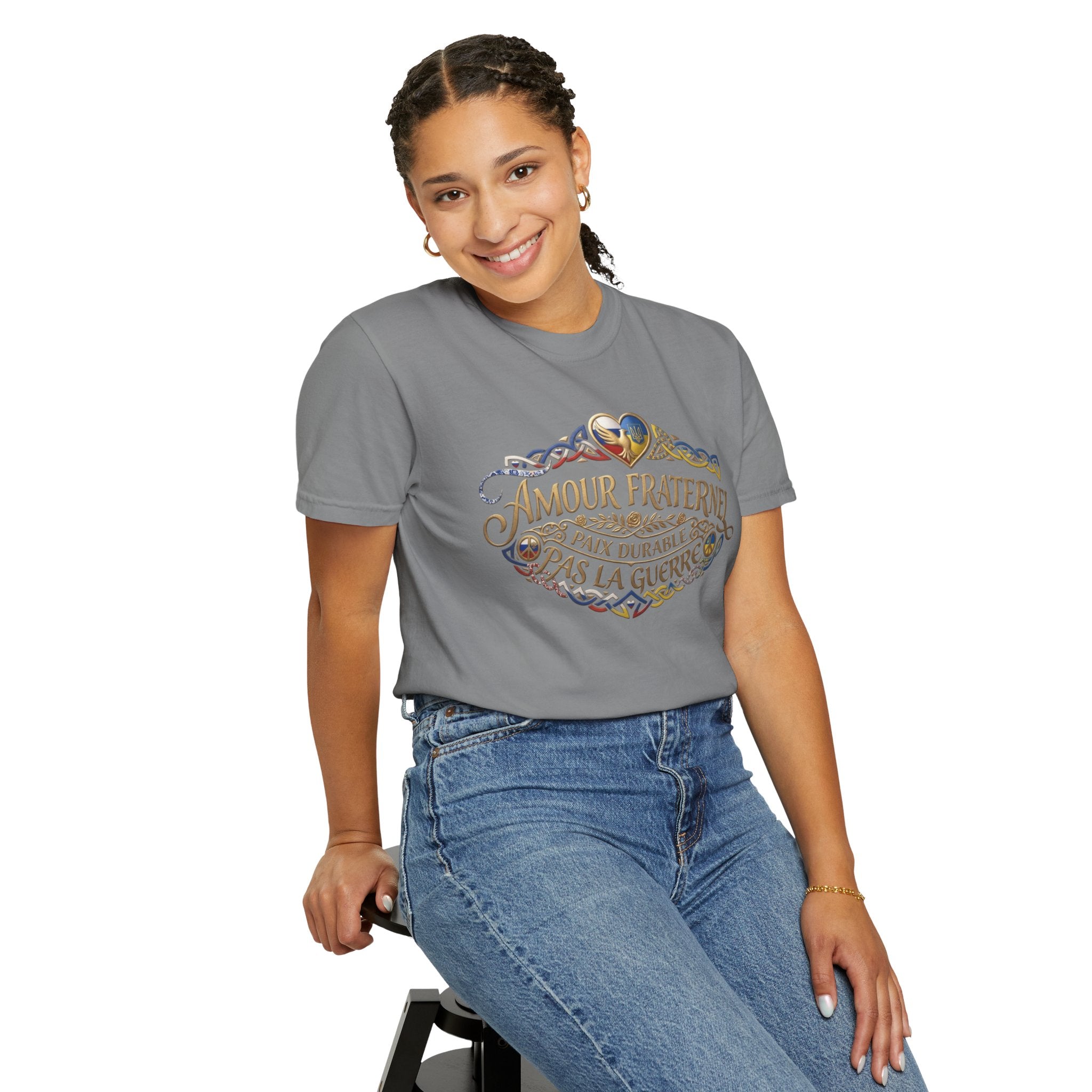 T-Shirt — Amour Fraternel "Paix Durable Pas La Guerre" Vintage Heart Peace Design