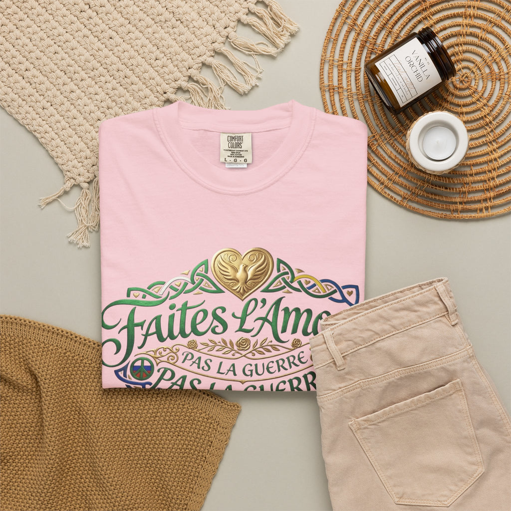 T-Shirt — Faites L'Amour Pas La Guerre Floral Script Graphic Tee