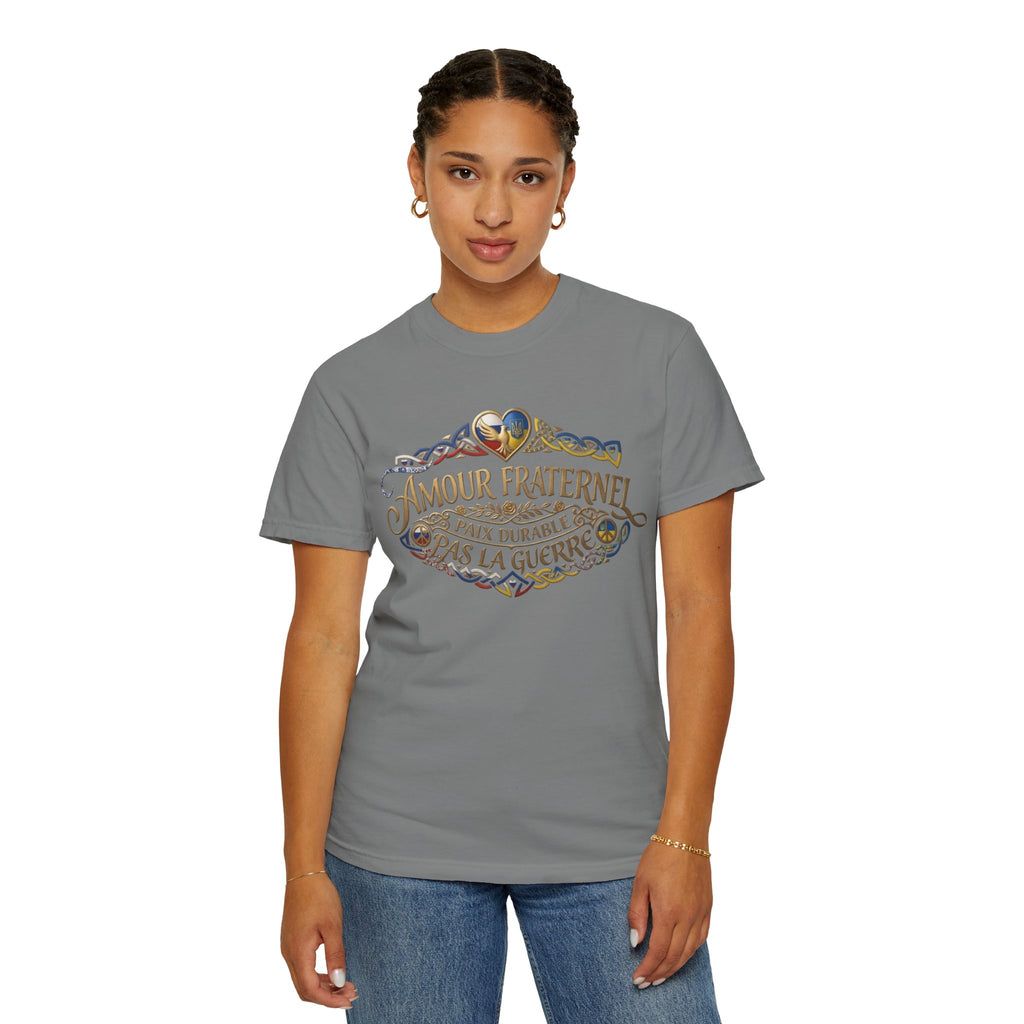 T-Shirt — Amour Fraternel "Paix Durable Pas La Guerre" Vintage Heart Peace Design