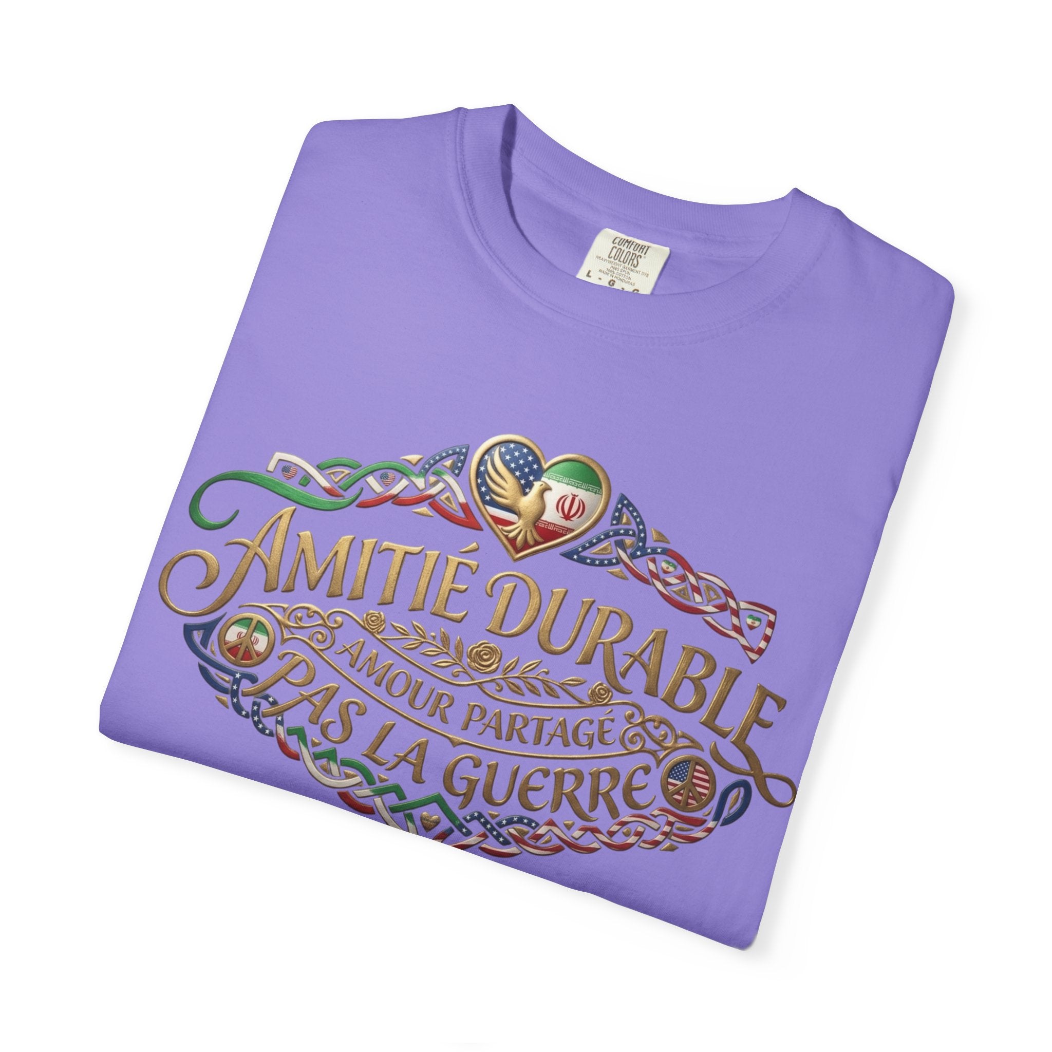 T-Shirt — "Amitié Durable, Amour Partagé, Pas la Guerre" Vintage Peace Heart Design