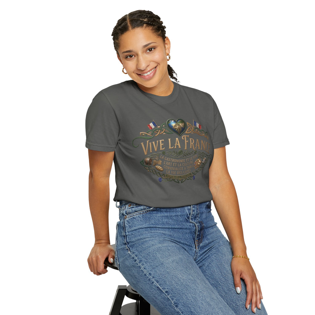 Vive La France T-Shirt — Vintage French Travel Graphic Tee
