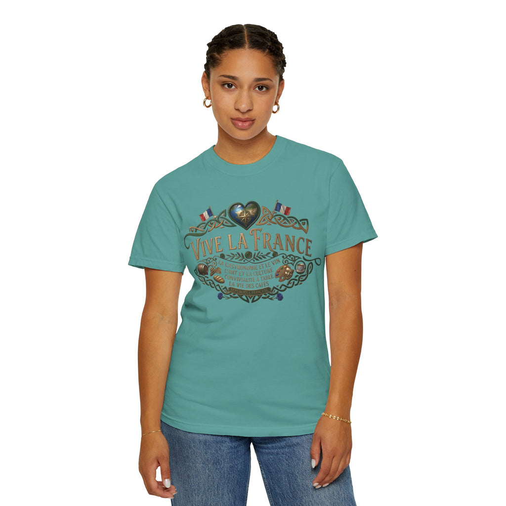 Vive La France T-Shirt — Vintage French Travel Graphic Tee