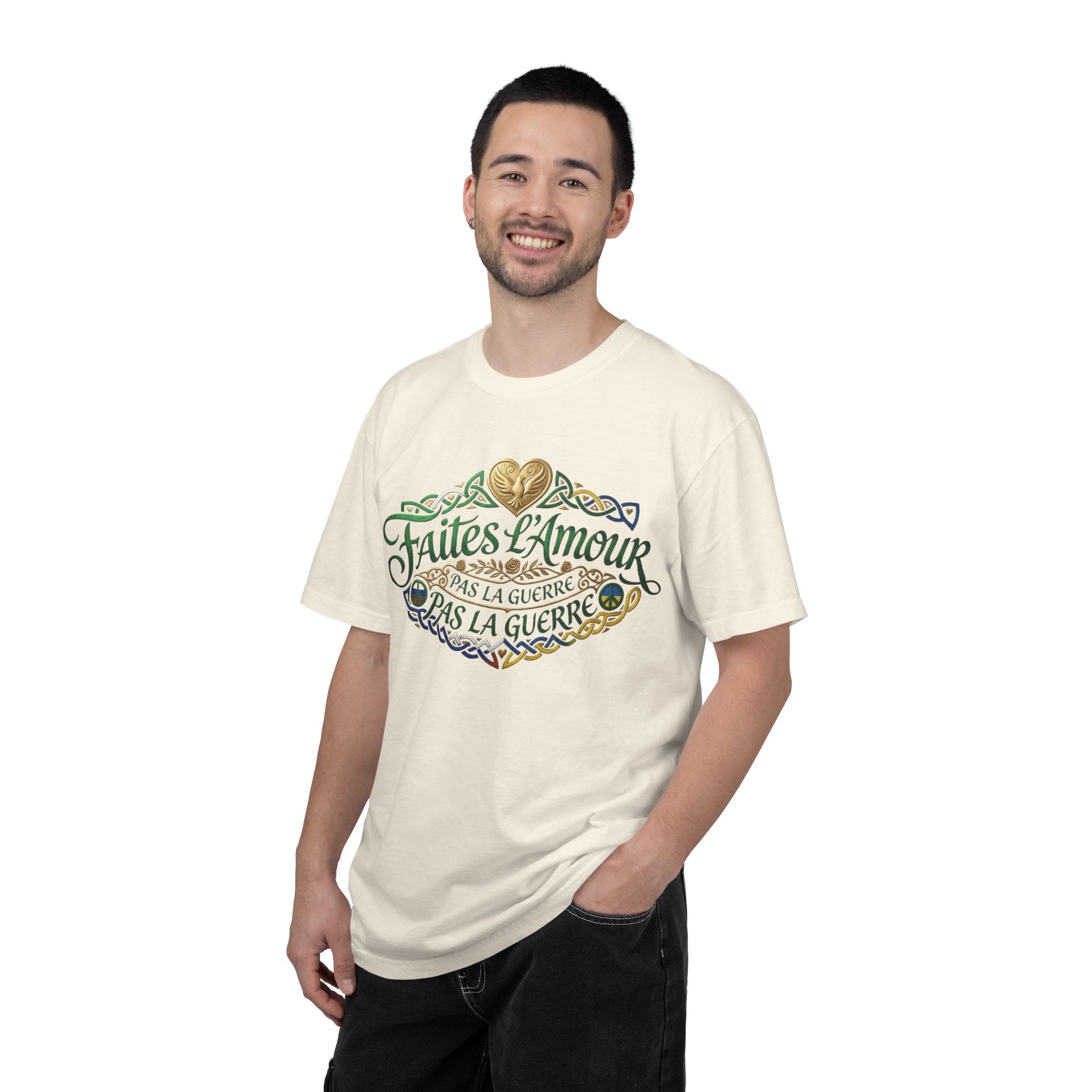 T-Shirt — Faites L'Amour Pas La Guerre Floral Script Graphic Tee