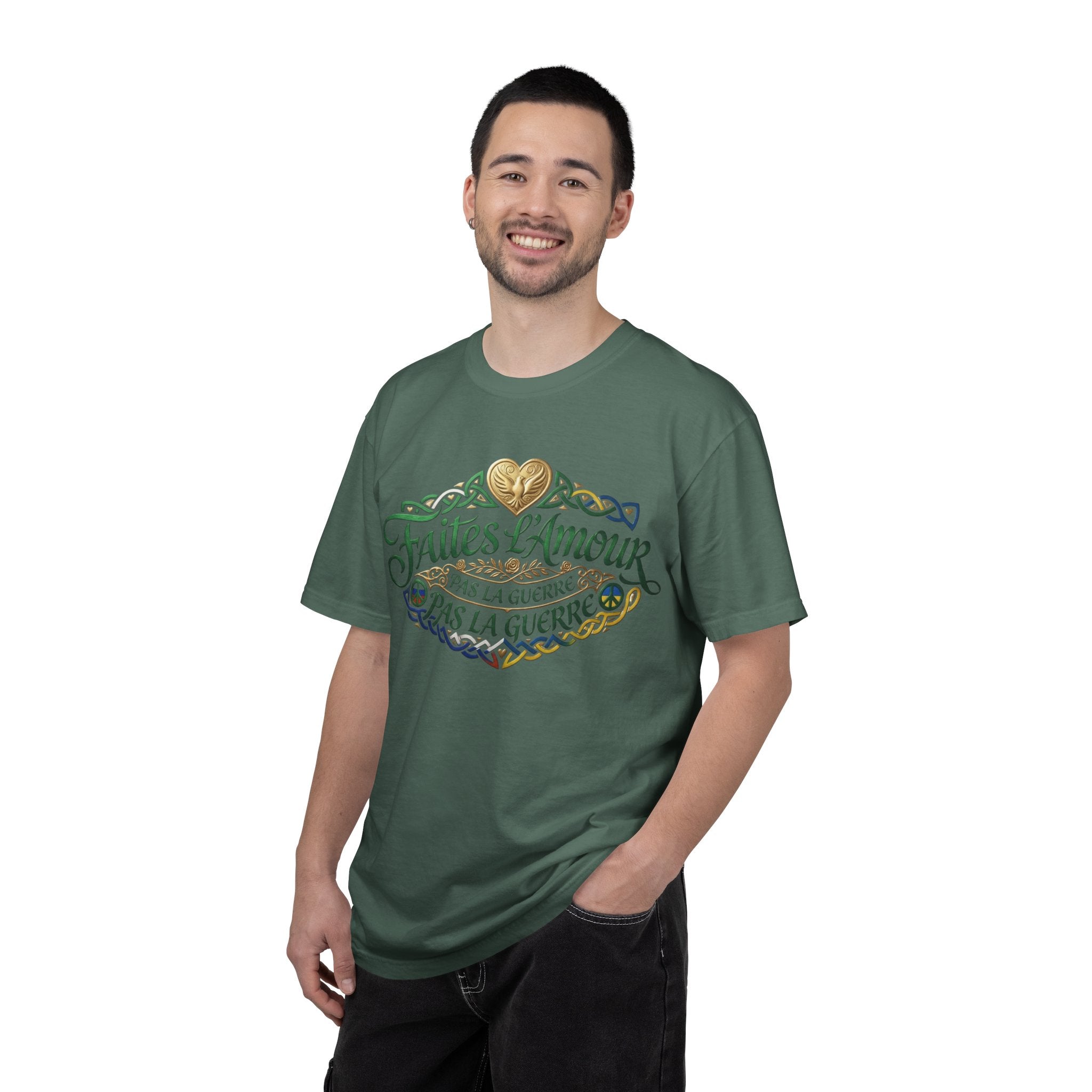 T-Shirt — Faites L'Amour Pas La Guerre Floral Script Graphic Tee