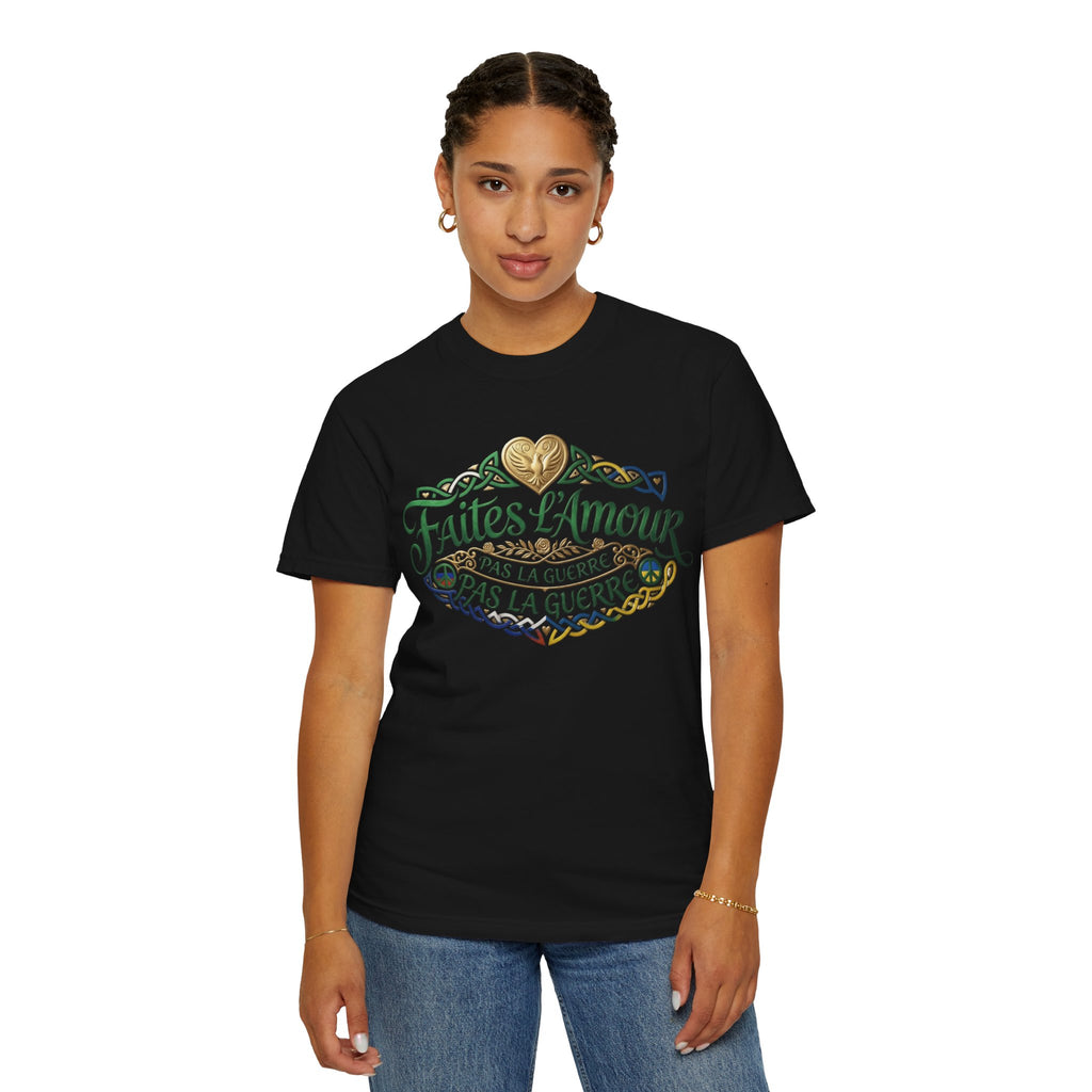 T-Shirt — Faites L'Amour Pas La Guerre Floral Script Graphic Tee
