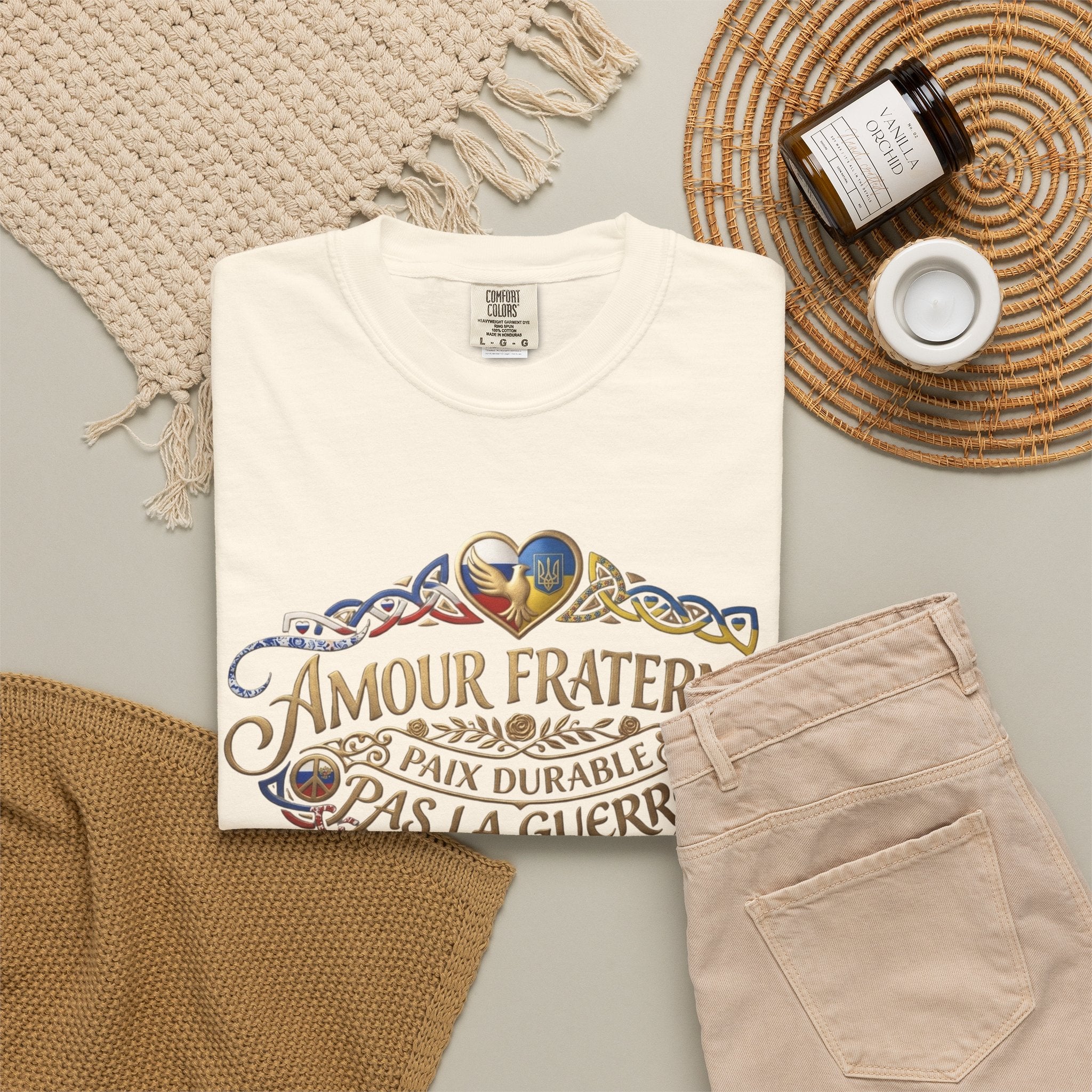T-Shirt — Amour Fraternel "Paix Durable Pas La Guerre" Vintage Heart Peace Design