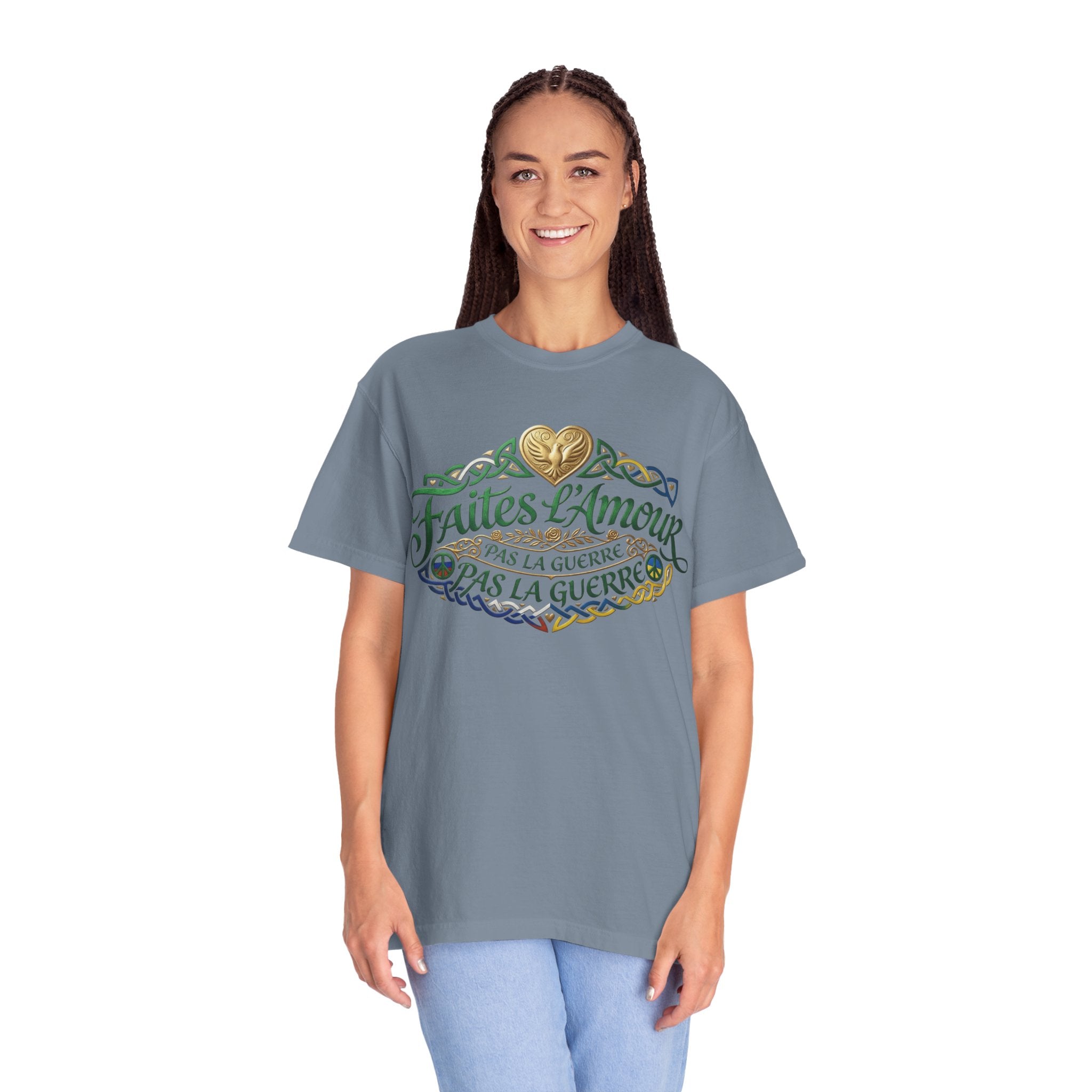 T-Shirt — Faites L'Amour Pas La Guerre Floral Script Graphic Tee