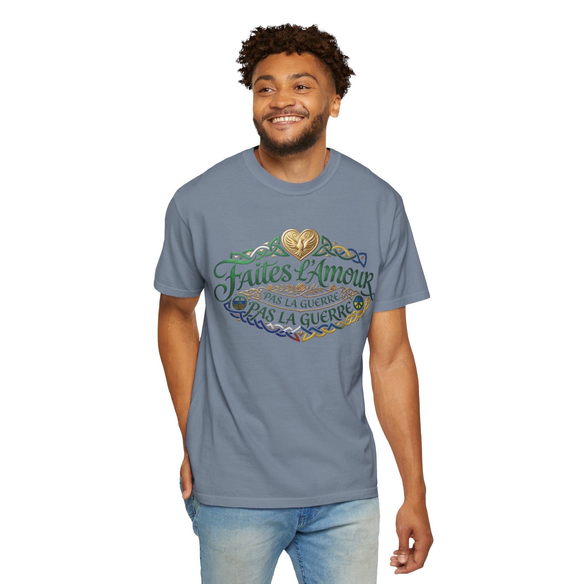 T-Shirt — Faites L'Amour Pas La Guerre Floral Script Graphic Tee