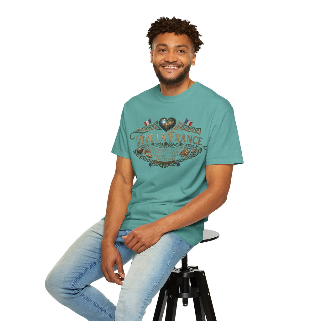 Vive La France T-Shirt — Vintage French Travel Graphic Tee