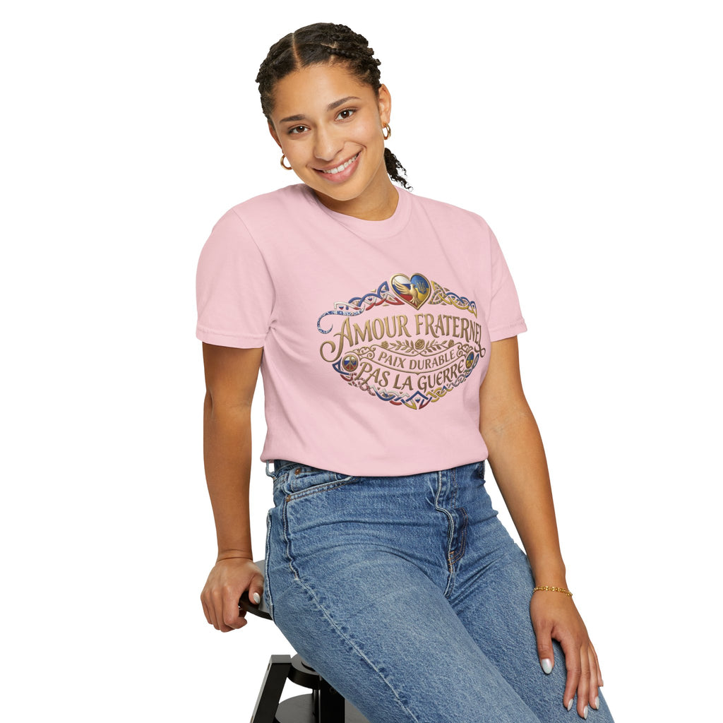 T-Shirt — Amour Fraternel "Paix Durable Pas La Guerre" Vintage Heart Peace Design