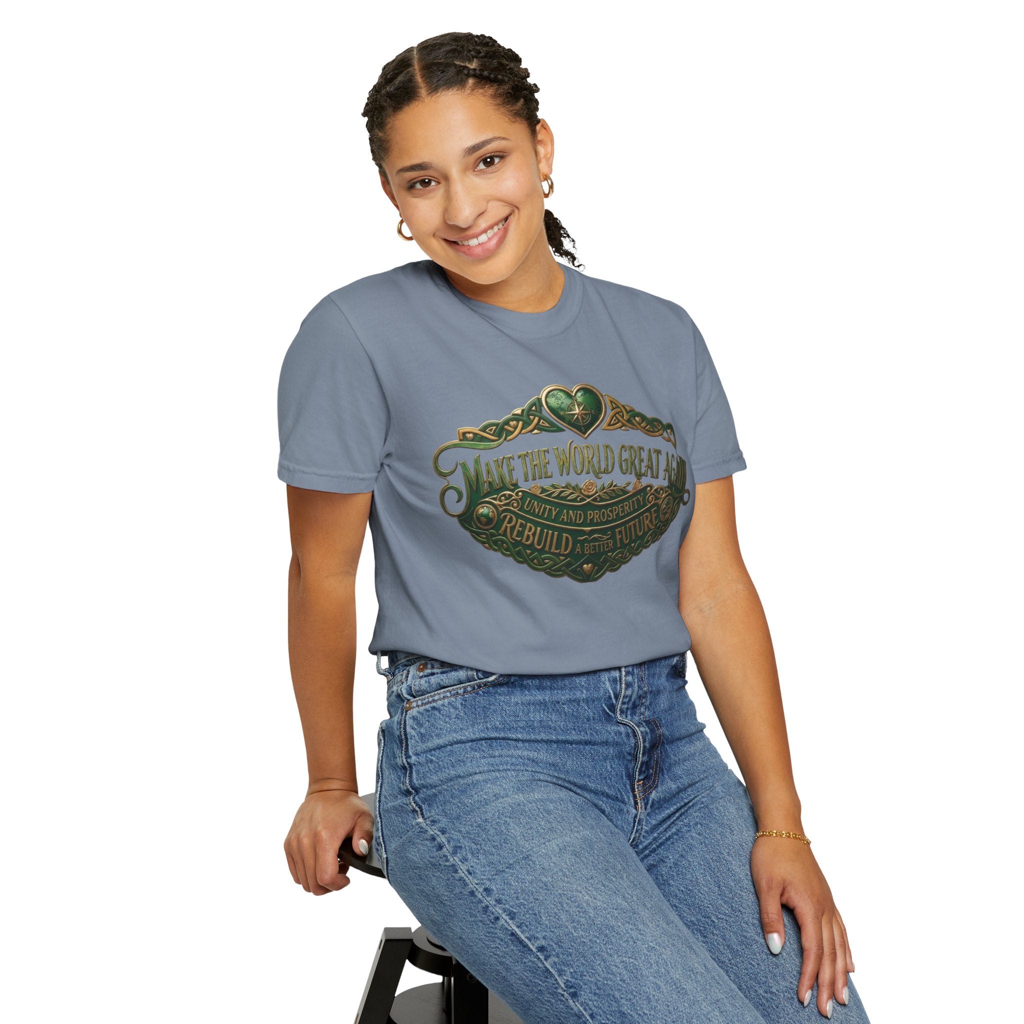 T-Shirt — 'Make the World Great Again' Vintage Green Crest Tee