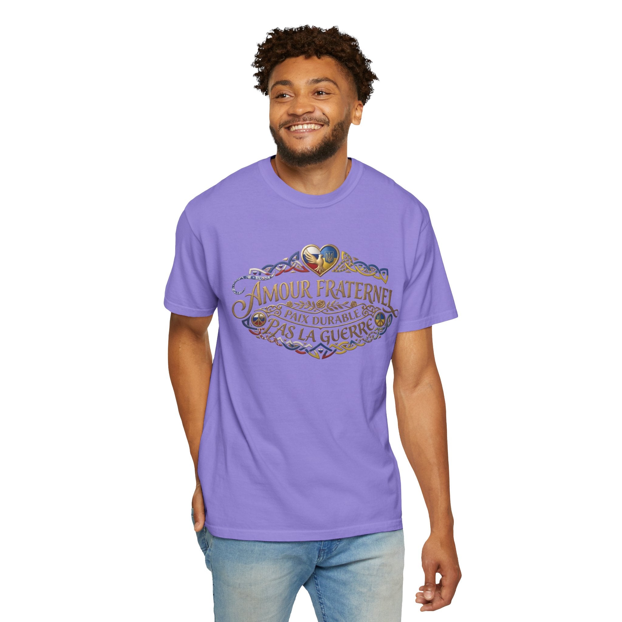 T-Shirt — Amour Fraternel "Paix Durable Pas La Guerre" Vintage Heart Peace Design