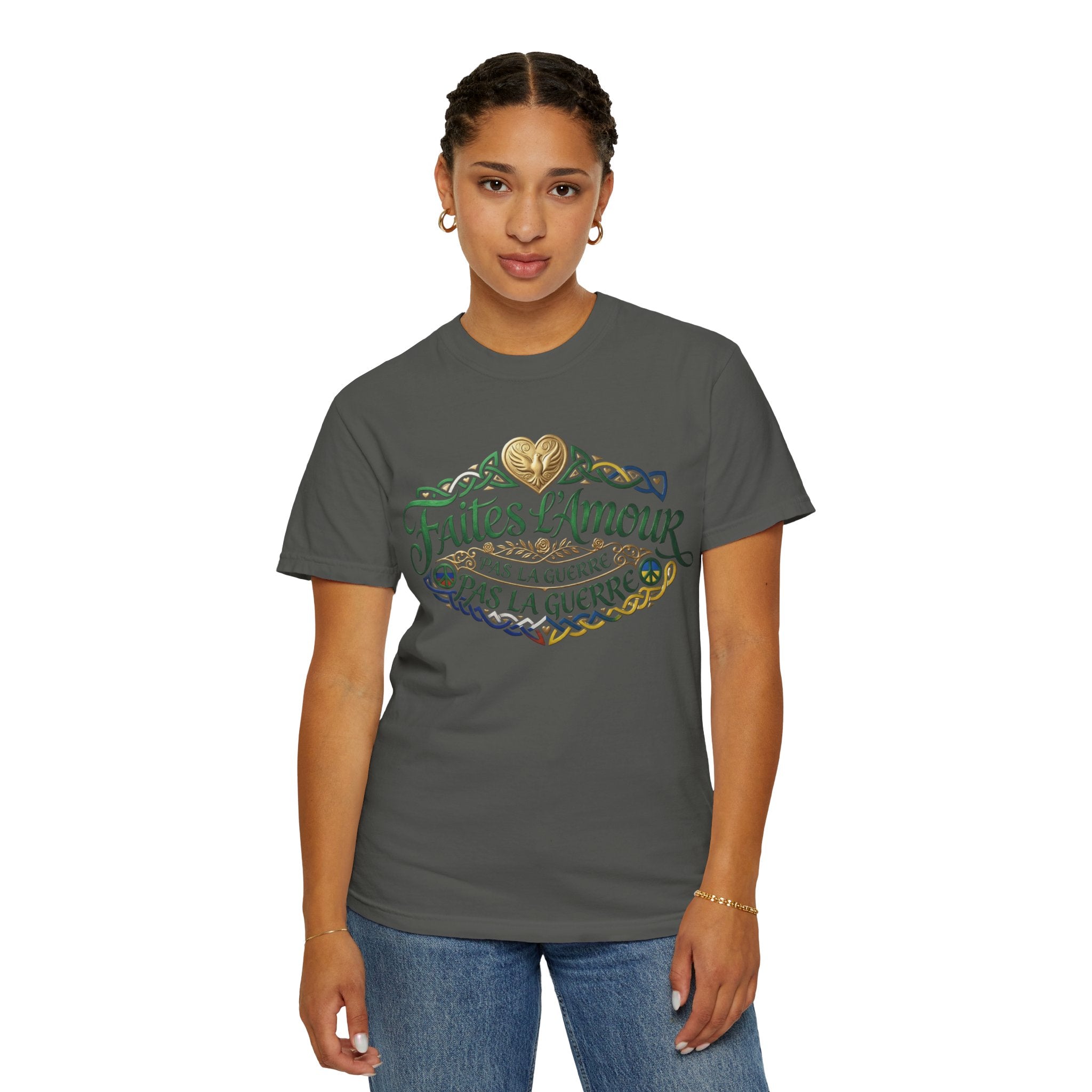 T-Shirt — Faites L'Amour Pas La Guerre Floral Script Graphic Tee