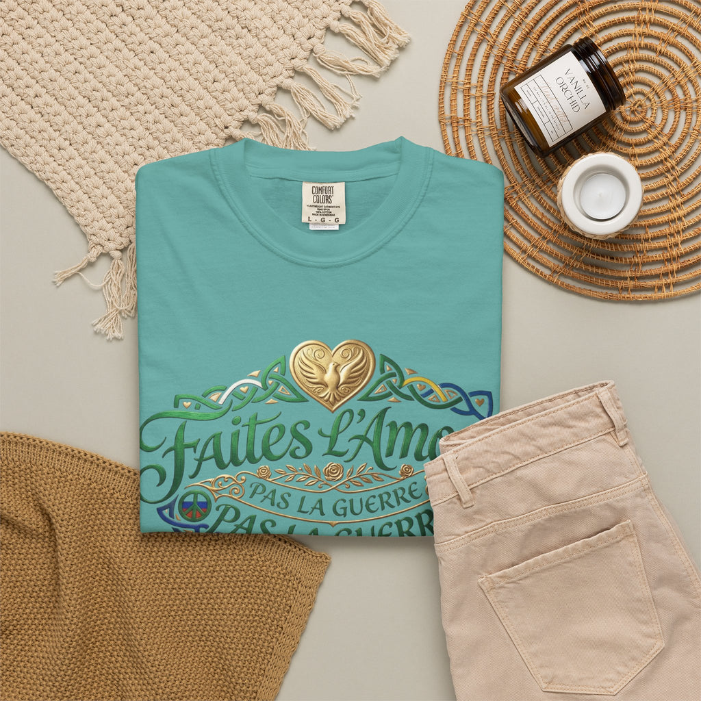 T-Shirt — Faites L'Amour Pas La Guerre Floral Script Graphic Tee