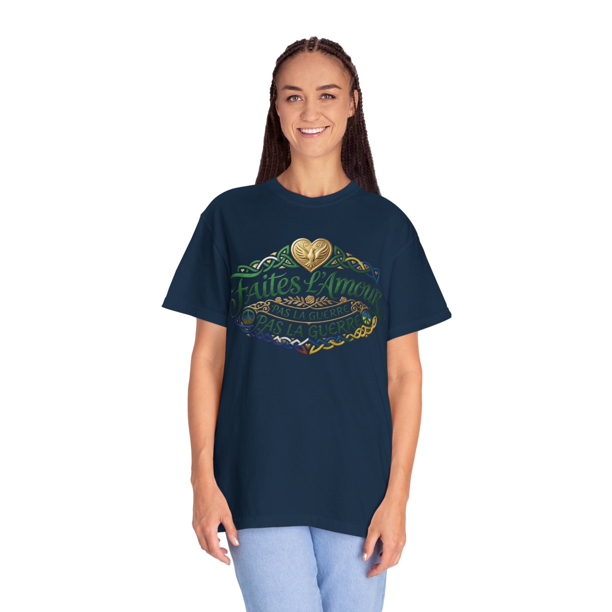 T-Shirt — Faites L'Amour Pas La Guerre Floral Script Graphic Tee