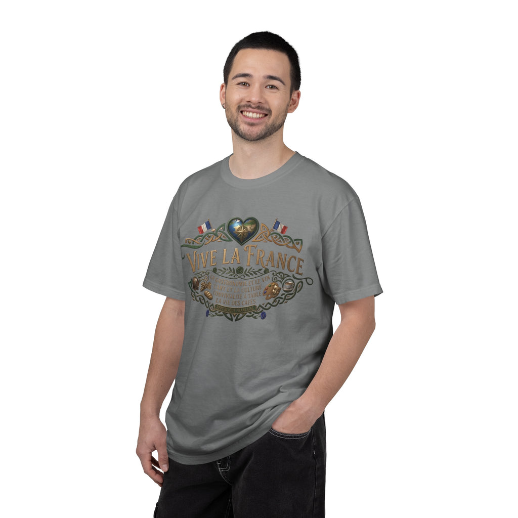 Vive La France T-Shirt — Vintage French Travel Graphic Tee