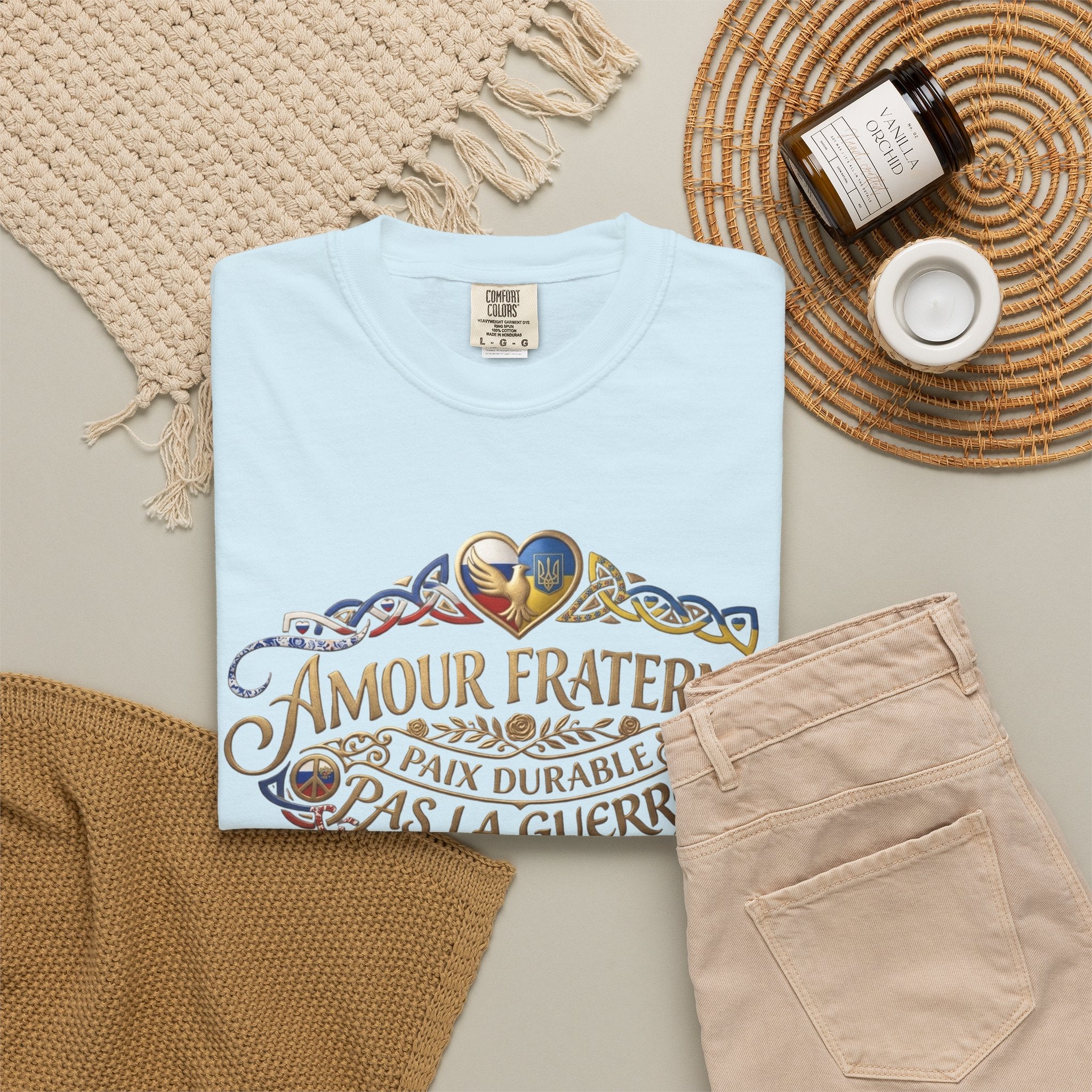 T-Shirt — Amour Fraternel "Paix Durable Pas La Guerre" Vintage Heart Peace Design
