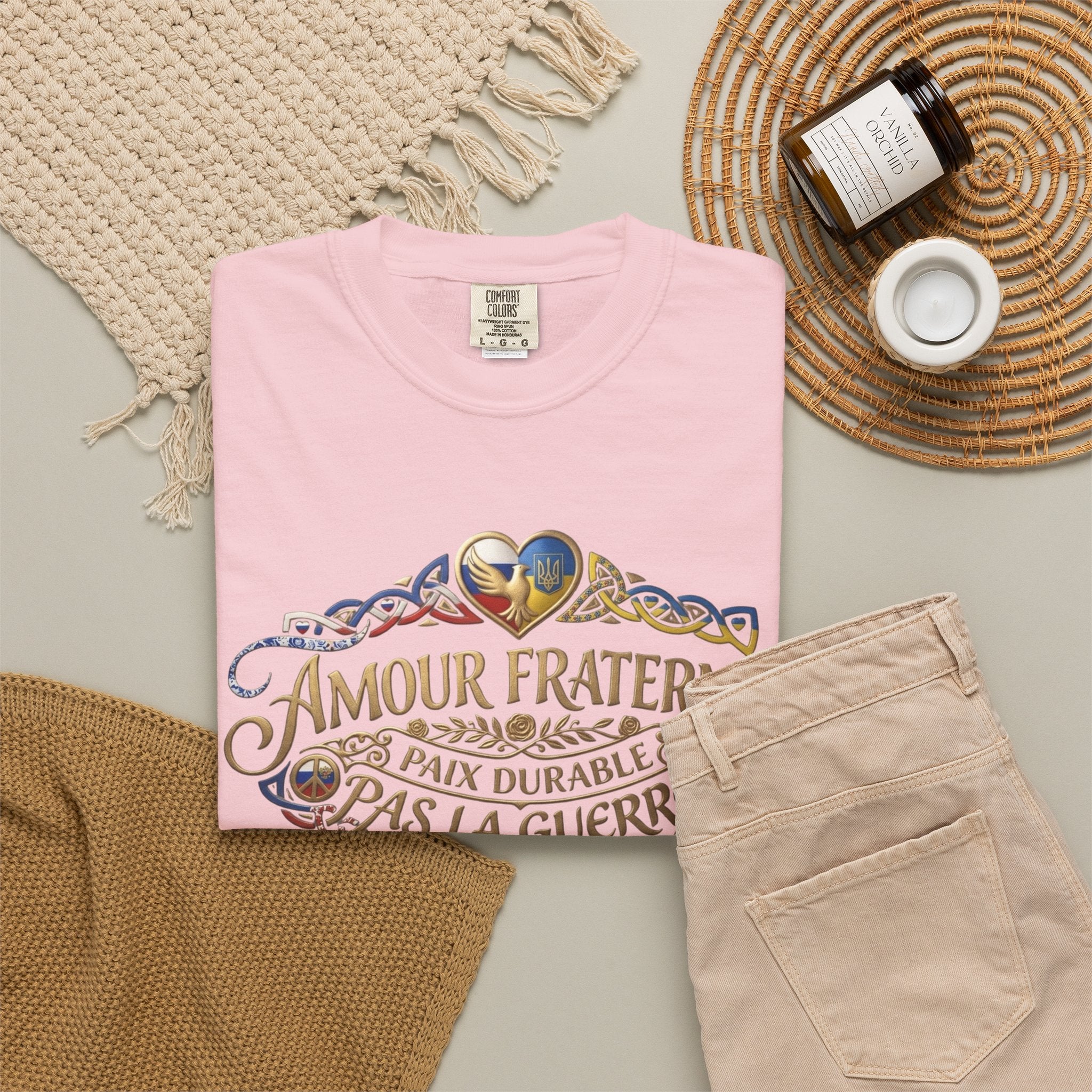 T-Shirt — Amour Fraternel "Paix Durable Pas La Guerre" Vintage Heart Peace Design
