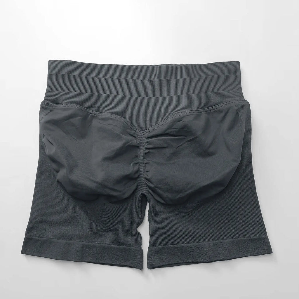 Short de sport sans coutures NCLAGEN 4,5 pouces pour femme, effet push-up, idéal pour le fitness, le yoga et la course à pied. 