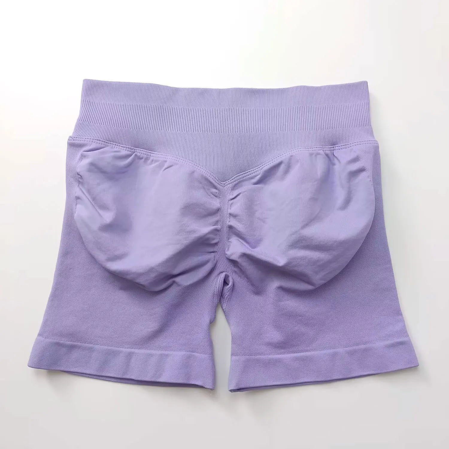 Short de sport sans coutures NCLAGEN 4,5 pouces pour femme, effet push-up, idéal pour le fitness, le yoga et la course à pied. 