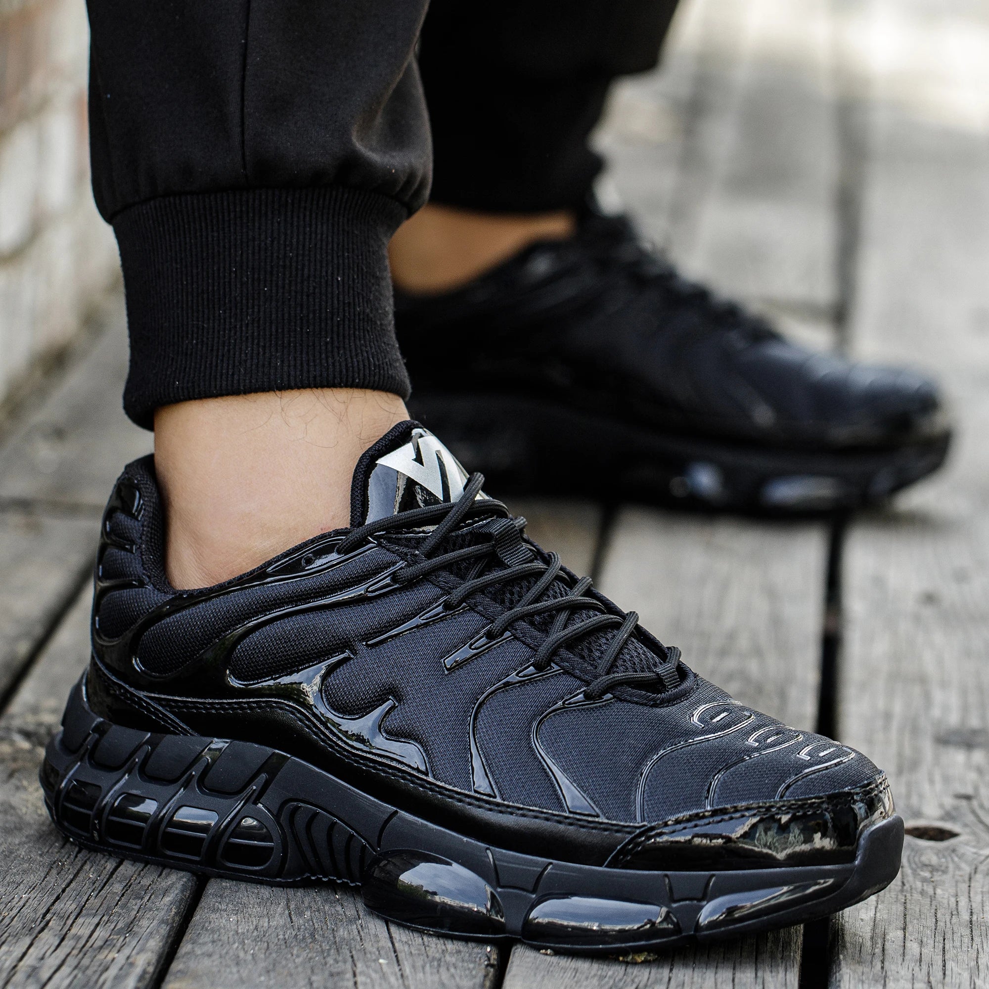 High Quality Steel Toe Safety Shoes Men Work Sneakers Indestructible Shoes Puncture-Proof Protective Shoes Male Work Footwear