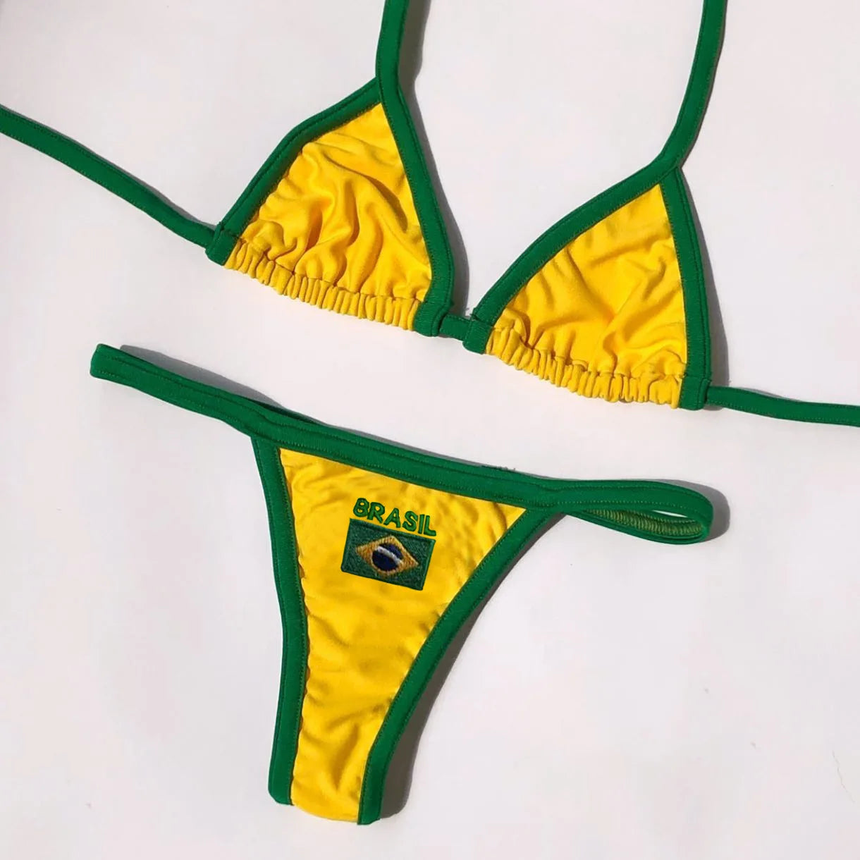 2026 European and American Summer High Street Beach Sexy vintage style Grunge Fashion Backless Female Sexy Triangle Bikini sets